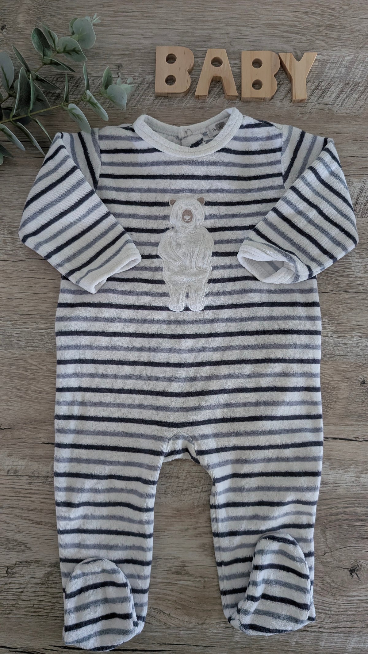 Pyjama "ours polaire 🐻‍❄️"