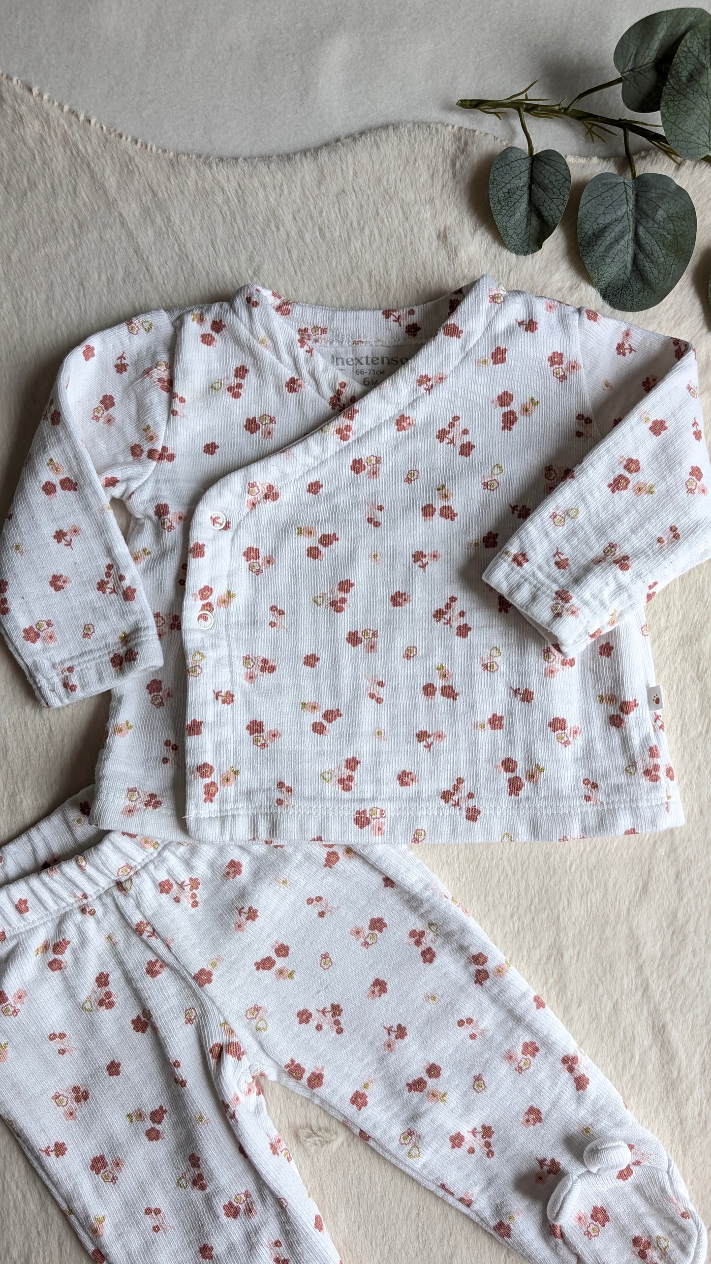 Pyjama 2 pièces fleuries