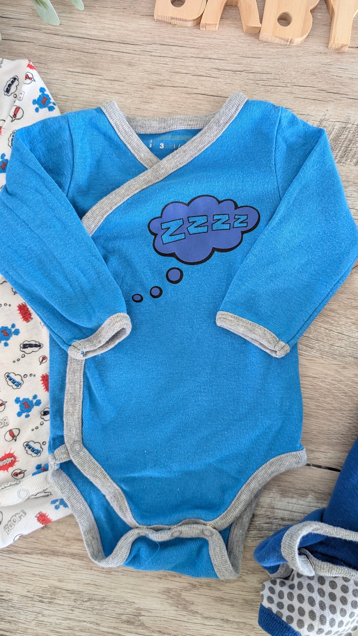Lot body croisé 🧸